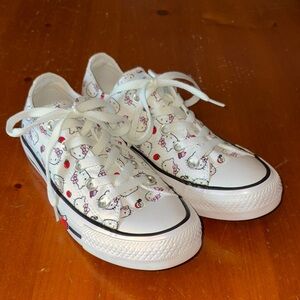 Hello Kitty X Converse All Star Low Sneakers Shoes Women's Size 6
